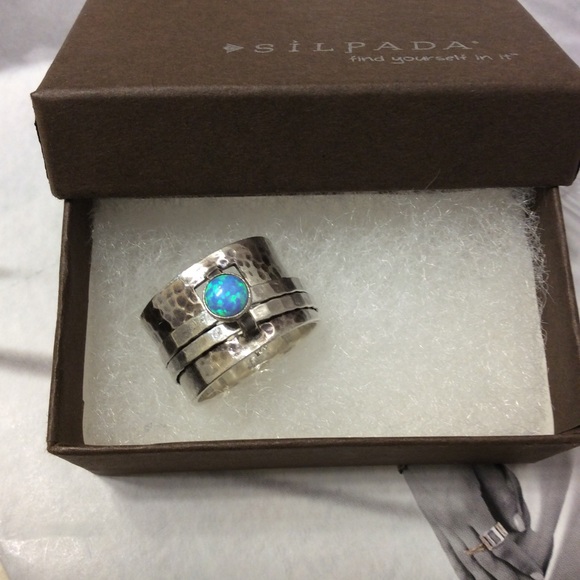 Silpada Spinner Opal Ring - Picture 4 of 8
